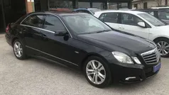 Nero Usata 2010 Mercedes E250 Avantgarde Tre volumi | 9500 € (Ottimo prezzo)