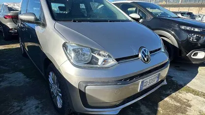 Usata VW up! move up! 65 CV (47 kW) 2021 Grigio Utilitaria