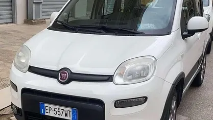 Other Usata 2013 Fiat Panda 4x4 Climbing Due volumi | 6500 € (Buon prezzo)