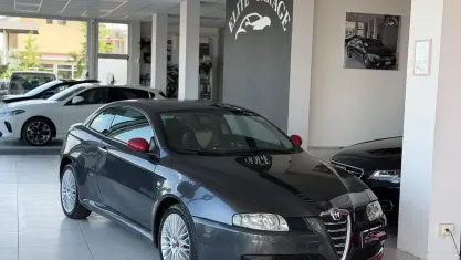 Usata Alfa Romeo GT Distinctive 150 CV (110 kW) 2007 Grigio Coupé