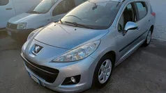 Argento Usata 2011 Peugeot 207 S Tre volumi | 3900 € (Ottimo prezzo)
