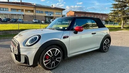Grigio Usata 2021 Mini John Cooper Works Cabriolet Cabrio | 31.000 € (Buon prezzo)