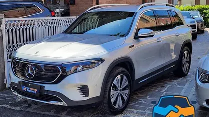 Grigio Usata 2022 Mercedes EQB250 Premium SUV | 28.000 €