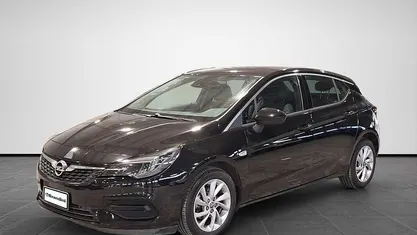 Nero Usata 2021 Opel Astra Business Elegance Tre volumi | 11.137 € (Buon prezzo)