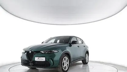Verde Usata 2023 Alfa Romeo Tonale Sprint SUV | 21.900 € (Buon prezzo)