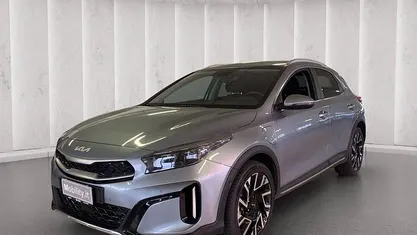 Begagnad Kia XCeed Style 141 HK (103 kW) 2022 Silver SUV