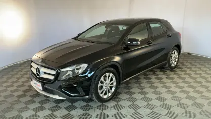 Brugt Mercedes GLA180 Executive 110 HK (80 kW) 2015 Sort SUV