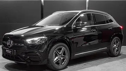 Nero Nuova 2025 Mercedes GLA200 AMG line SUV | 41.757 € (Super prezzo)