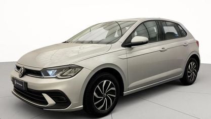 Usata VW Polo Life 95 CV (69 kW) 2023 Reflex silver metallizzato Utilitaria