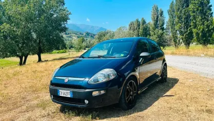 Usata Fiat Punto Evo Sport 95 CV (69 kW) 2011 Blu Utilitaria