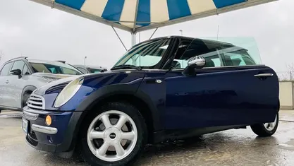 Usata Mini Cooper D Hype 75 CV (55 kW) 2004 Utilitaria