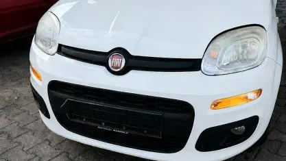 Usata Fiat Panda Lounge 69 CV (50 kW) 2013 Bianco Utilitaria