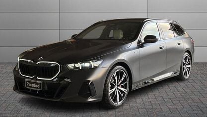 Neu BMW 520 Sport Line 197 PS (144 kW) 2025 Grau Kombi