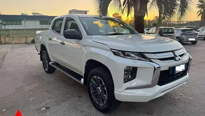 Usata 2021 Mitsubishi L200 Invite Pick-up | 26.400 € (Buon prezzo)