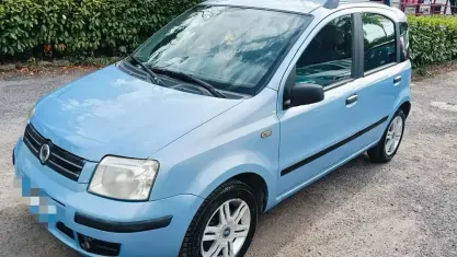 Usata Fiat Panda Emotion 75 CV (55 kW) 2007 Bluazzurro Utilitaria