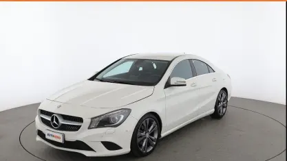 Käytetty Mercedes CLA200 136 HP (100 kW) 2016 Valkoinen Sedan