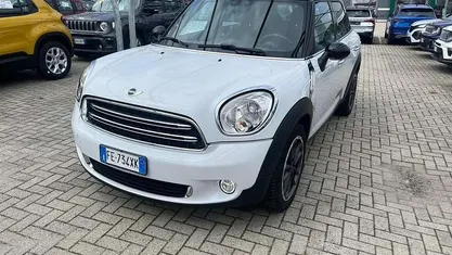 Bianco Usata 2016 Mini Cooper D Countryman Business SUV | 10.990 € (Buon prezzo)