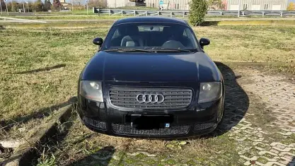 Usata Audi TT Advanced Plus 179 CV (131 kW) 1999 Nero Coupé