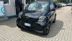 Nero Usata 2021 Smart ForTwo Electric Drive Passion Due volumi | 10.990 € (Ottimo prezzo)