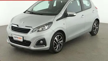 Usata Peugeot 108 Allure 72 CV (52 kW) 2021 Argento Utilitaria