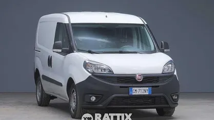 Usata Fiat Doblò Business 105 CV (77 kW) 2023 Bianco Monovolume