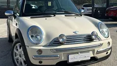 Beige Usata 2004 Mini ONE Due volumi | 5000 € (Buon prezzo)