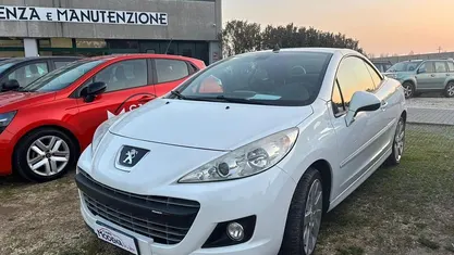 Usata Peugeot 207 CC 111 CV (81 kW) 2014 Cabrio
