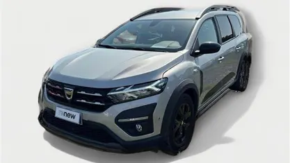 Arancione Usata 2022 Dacia Jogger Extreme Monovolume | 14.500 € (Buon prezzo)