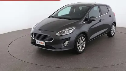 Usata Ford Fiesta Titanium 86 CV (63 kW) 2019 Grigio Berlina