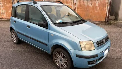 Azzurro metallizzato Usata 2004 Fiat Panda Dynamic Berlina | 1450 € (Super prezzo)