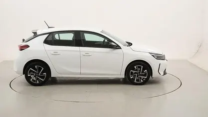 Usata Opel Corsa 101 CV (74 kW) 2025 Utilitaria