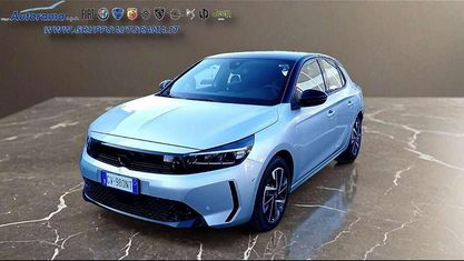 Occasion Opel Corsa 101 PK (74 kW) 2024 Zilver Sedan