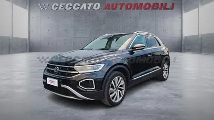 Usata VW T-Roc Style 150 CV (110 kW) 2023 Nero SUV