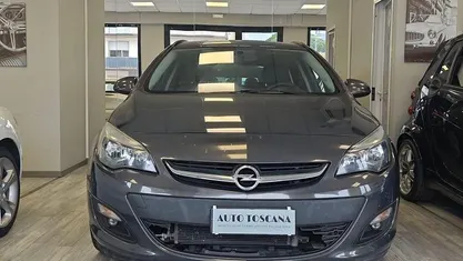 Usata Opel Astra Cosmo 140 CV (102 kW) 2015 Station wagon