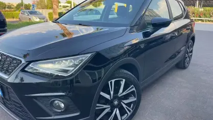 Usata Seat Arona XCELLENCE 90 CV (66 kW) 2021 Nero SUV