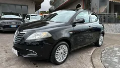 Nero Usata 2015 Lancia Ypsilon Gold Due volumi | 7999 € (Buon prezzo)