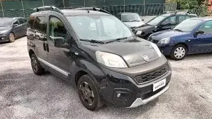 Usata Fiat Qubo Trekking 95 CV (69 kW) 2017 Nero Monovolume