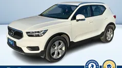 Bianco pastello Usata 2018 Volvo XC40 SUV | 20.900 € (Buon prezzo)