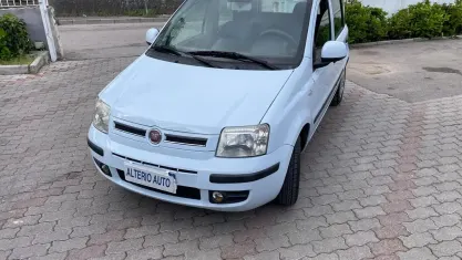 Usata Fiat Panda Dynamic 60 CV (44 kW) 2009 Blu Utilitaria