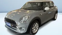 Grigio metallizzato Usata 2016 Mini Cooper Due volumi | 12.900 € (Ottimo prezzo)