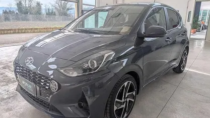 Usata Hyundai i10 Prime 67 CV (49 kW) 2022 Grigio Utilitaria