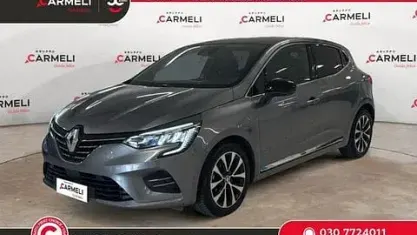 Usata Renault Clio V Techno 145 CV (106 kW) 2023 Grigio Berlina