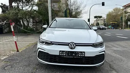 Usata VW Golf VIII GTE 245 CV (180 kW) 2021 Bianco Berlina