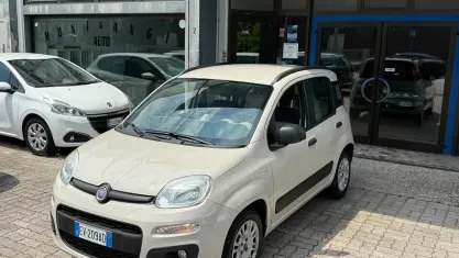 Usata Fiat Panda Lounge 75 CV (55 kW) 2014 Utilitaria