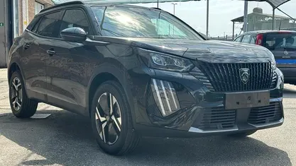 Nero Nuova 2025 Peugeot 2008 Allure SUV | 22.500 € (Ottimo prezzo)