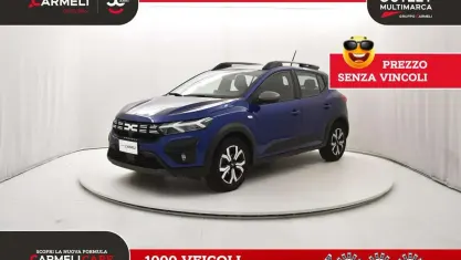 Usata Dacia Sandero Expression 101 CV (74 kW) 2023 Blu iron Berlina