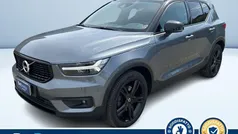 Begagnad 2018 Volvo XC40 R-Design SUV | 23.900 € (Marknadspris)