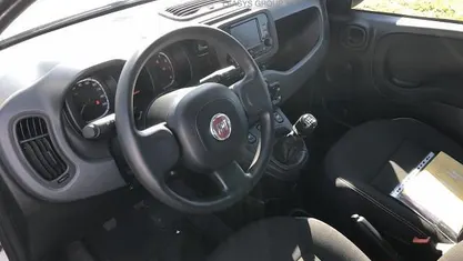 Usata 2023 Fiat Panda | 12.200 € (Buon prezzo)