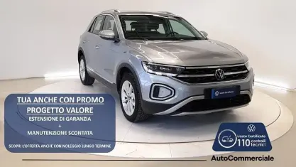 Usata VW T-Roc Style 150 CV (110 kW) 2023 Argento SUV