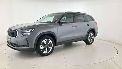 Grigio graphite metallizzato Usata 2025 Skoda Kodiaq Executive SUV | 34.400 € (Buon prezzo)